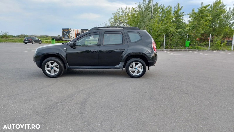 Dacia Duster 1.6 16V 4x2 - 8