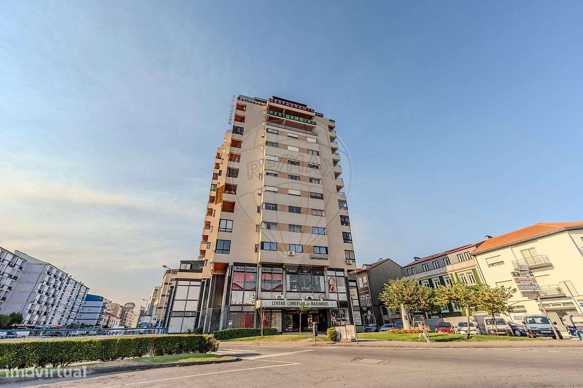 Apartamento T0 para venda na Rua do Caires, Braga-13