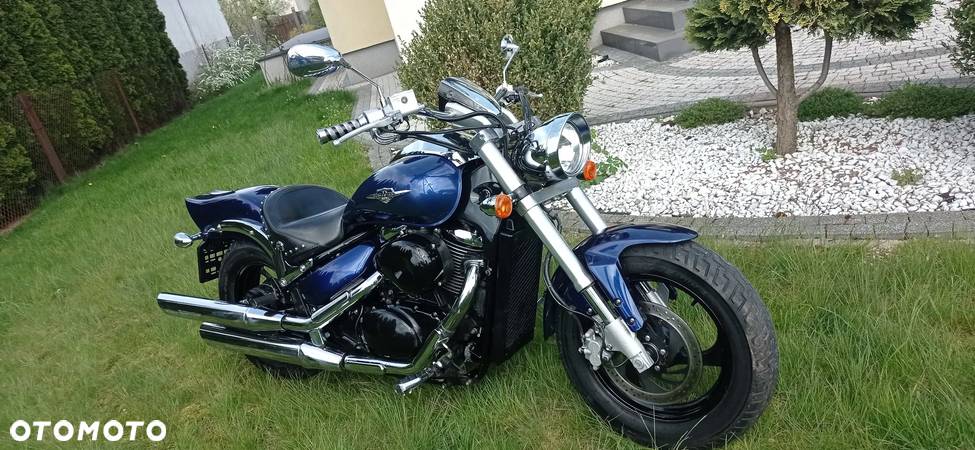 Suzuki Intruder - 4