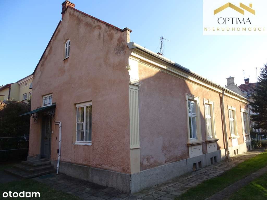 Sprzedam Unikatowy dom z lat 20-ych w Centrum-3