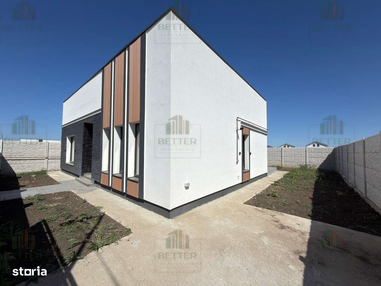 Casa Parter Individuala - 4 Camere - Gata De Mutare - Teren 310 mp-1