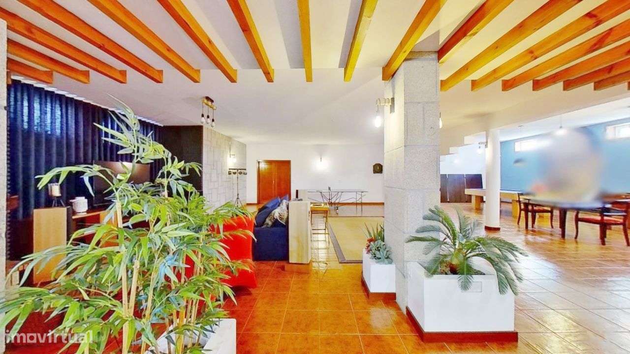 Moradia 4 Frentes | Piscina-15