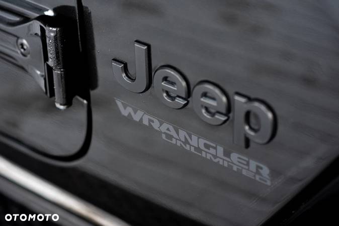 Jeep Wrangler - 9