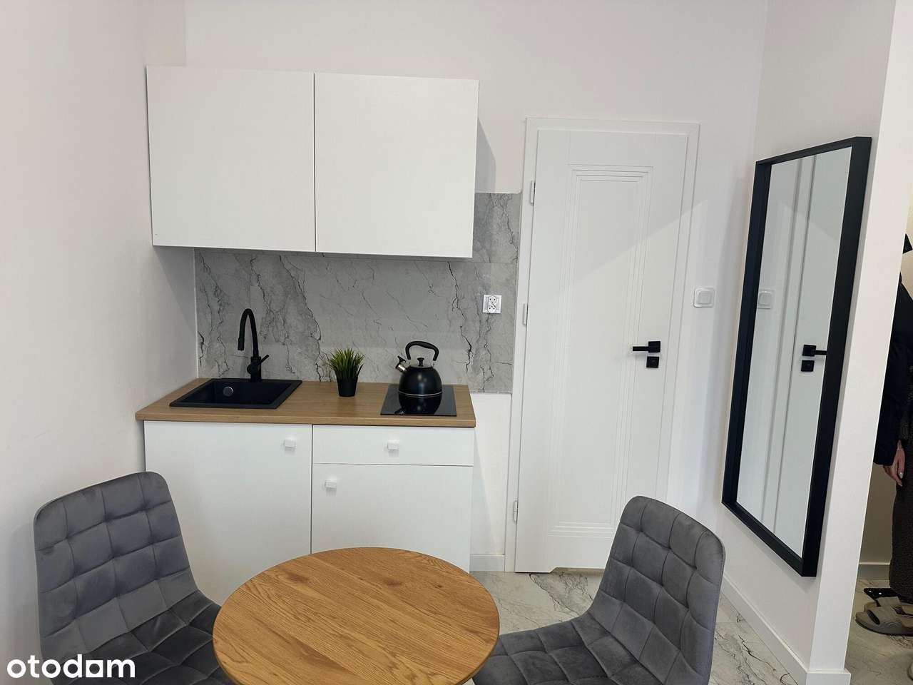 Kawalerka po remoncie / Księga Wieczysta / 0 % Prowizji-5