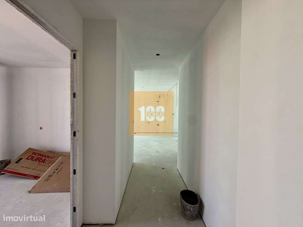 T2 com varanda - Capelo Residences-17