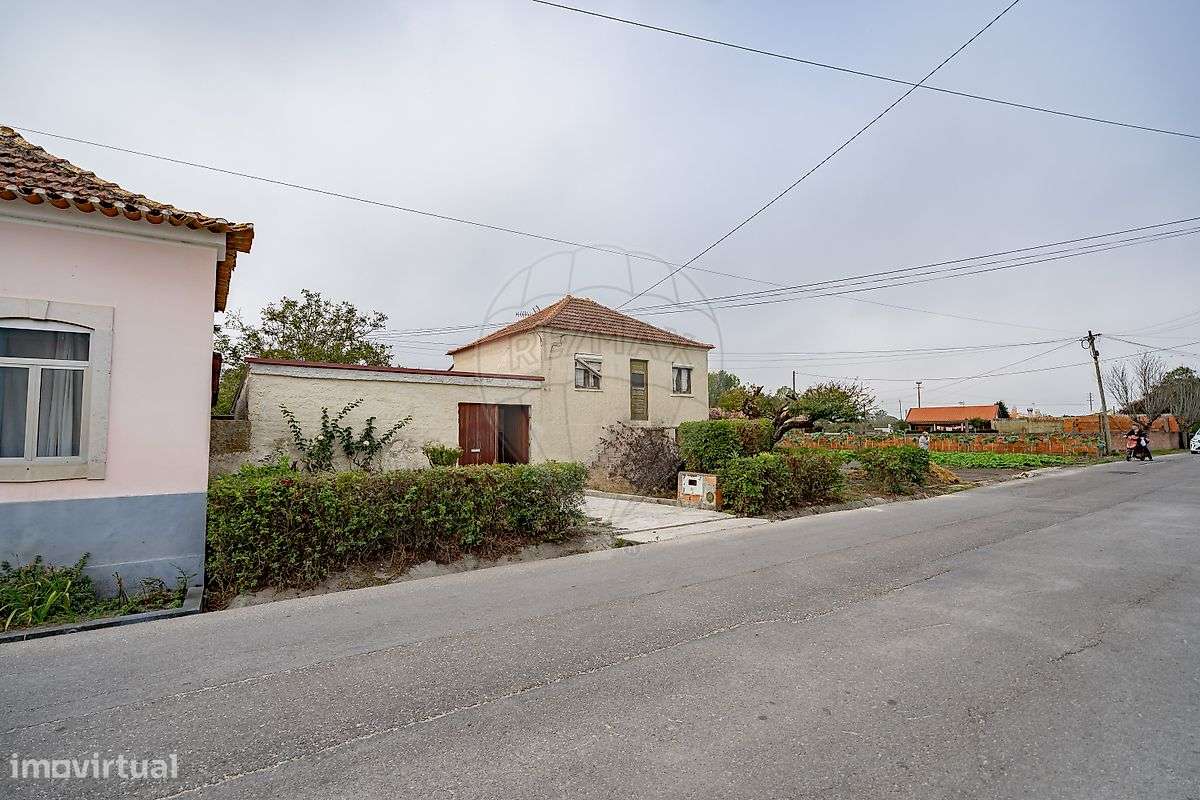 Moradia T2 para venda - Grande imagem: 2/20