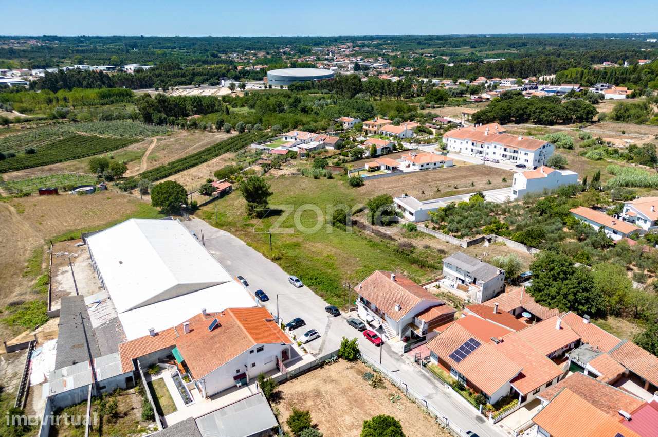 Terreno com 90 metros de frente - Grande imagem: 2/18