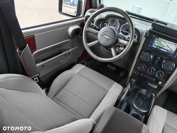 Jeep Wrangler Unlimited 3.8 Rubicon - 8