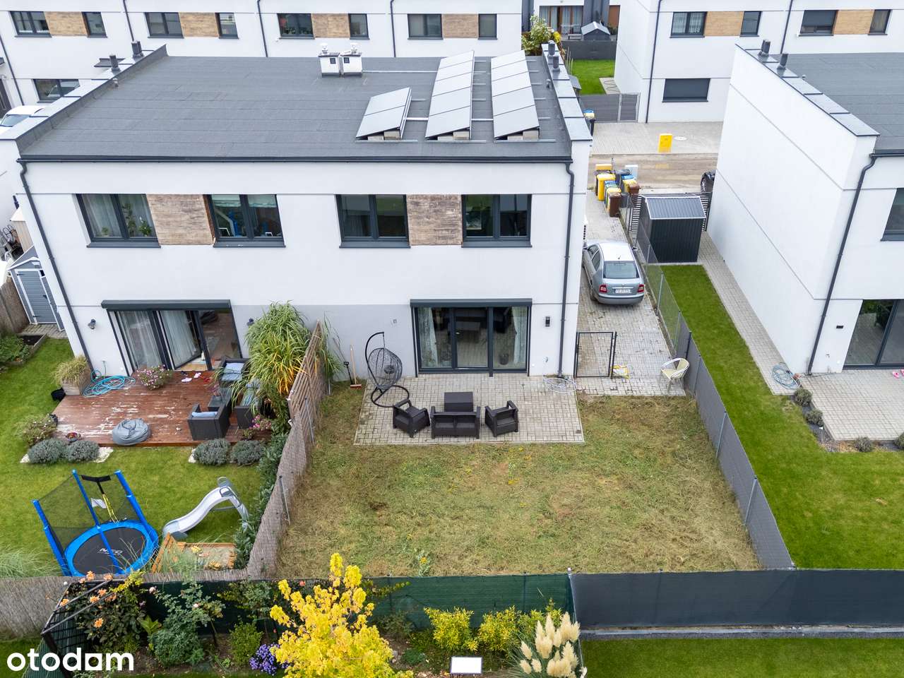 Przestronny bliźniak, gotowy do wejścia/fotowoltaika/klima./Koninko-9