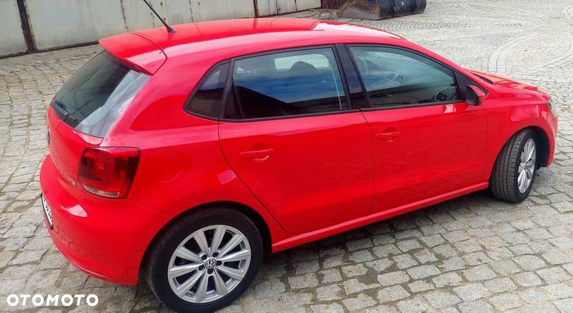 Volkswagen Polo 1.2 TSI Highline - 2