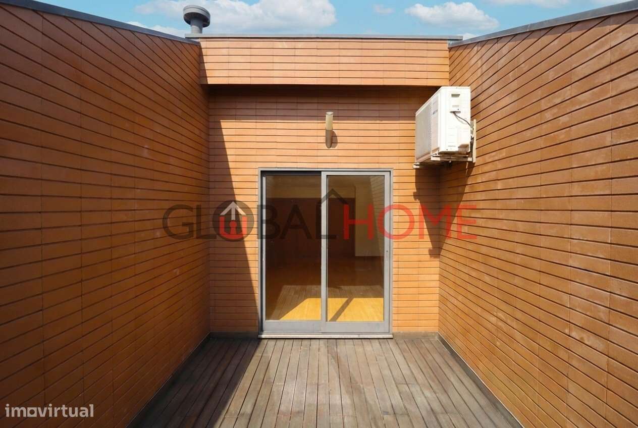 Duplex T2+1 com vista mar em Canidelo-35