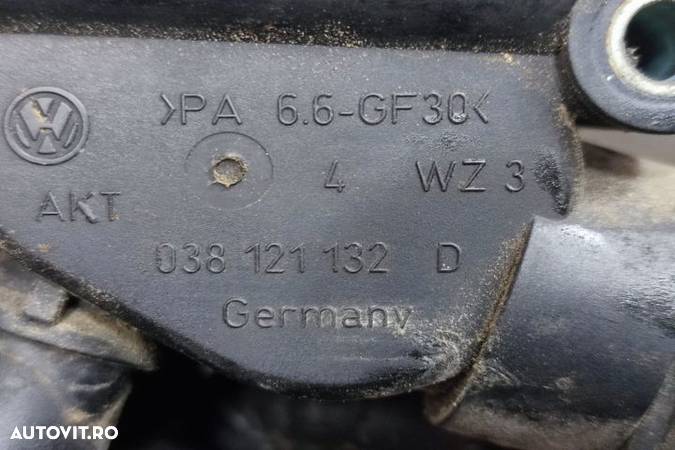 Carcasa corp termostat 036121132D 2.0 tdi Volkswagen VW Golf 5 seria - 3