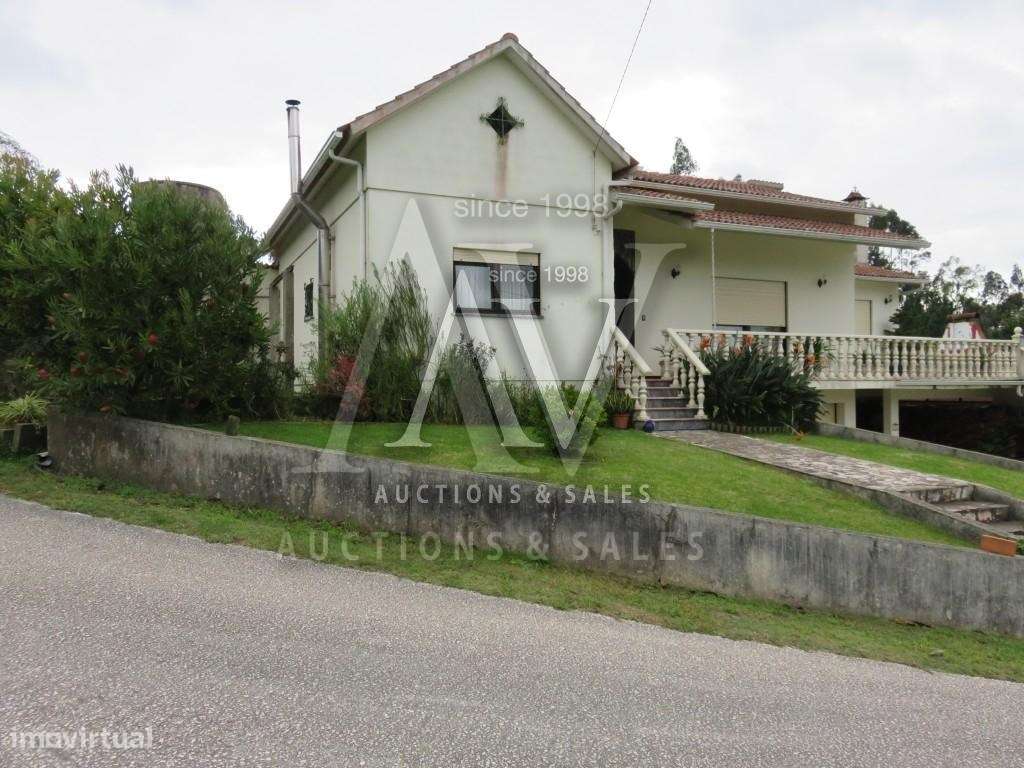 Casa de R/C, 1.º andar e logradouro + Terreno rústico - ILHA / MATA... - Grande imagem: 5/6