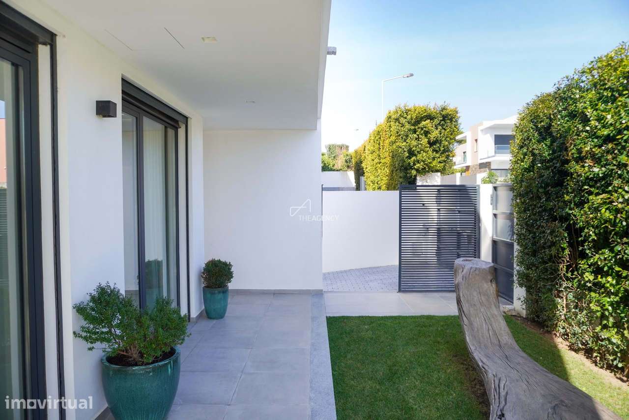 Moradia de Luxo com Piscina em Alcabideche - Grande imagem: 4/40