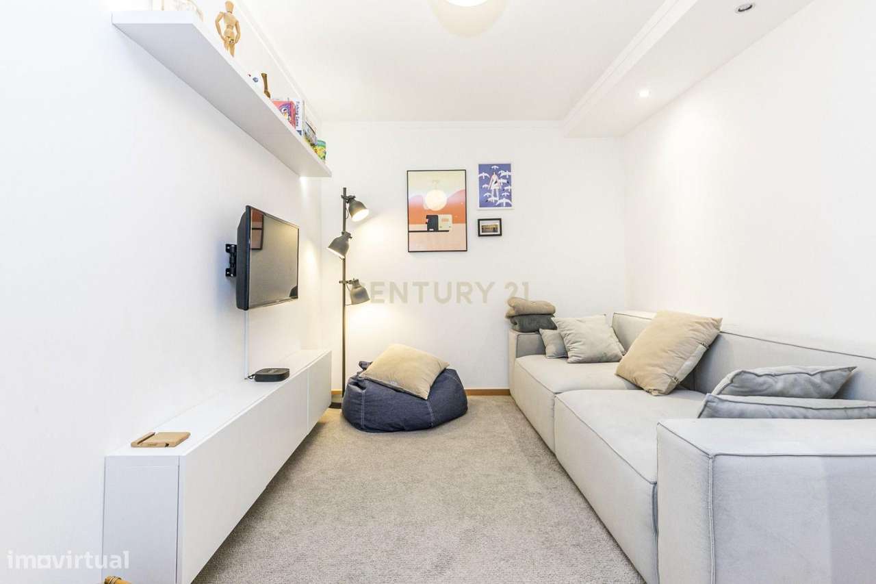 Apartamento Moderno em Lisboa com Estacionamento e Segurança - Grande imagem: 5/12