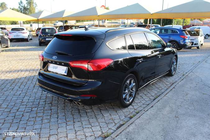 Ford Focus SW 1.0 EcoBoost ST-Line - 4