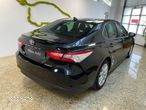 Toyota Camry - 3