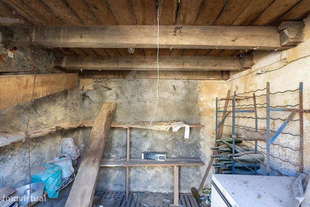 Moradia T4 para venda-13