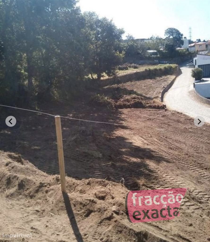 Lote de Terreno  Venda em Campelo e Ovil,Baião - Grande imagem: 1/2