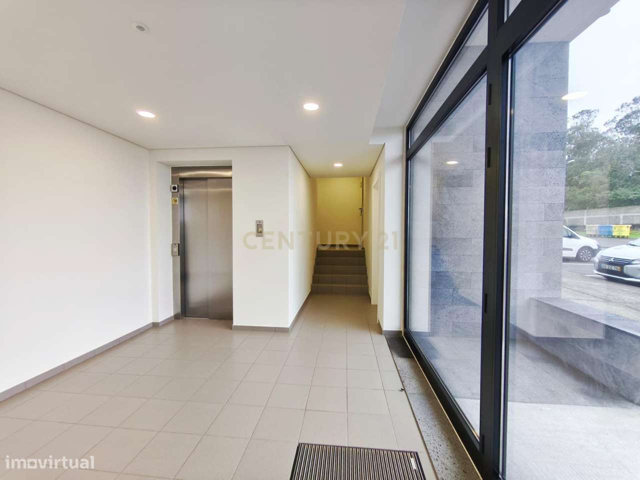 Apartamento T2 Novo com Vista Mar – Lagoa | São Miguel - Grande imagem: 3/23