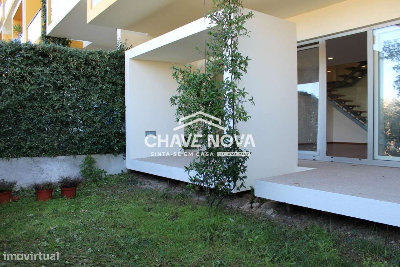 PS - Moradia T5 de 3 frentes em Pedroso . - Grande imagem: 4/24