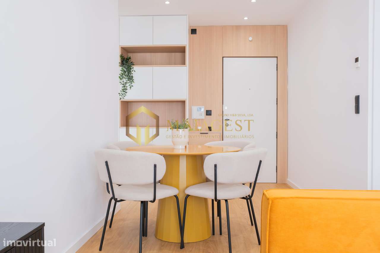 Apartamento T1 1 Totalmente Mobilado No Coracao De Nogueira
