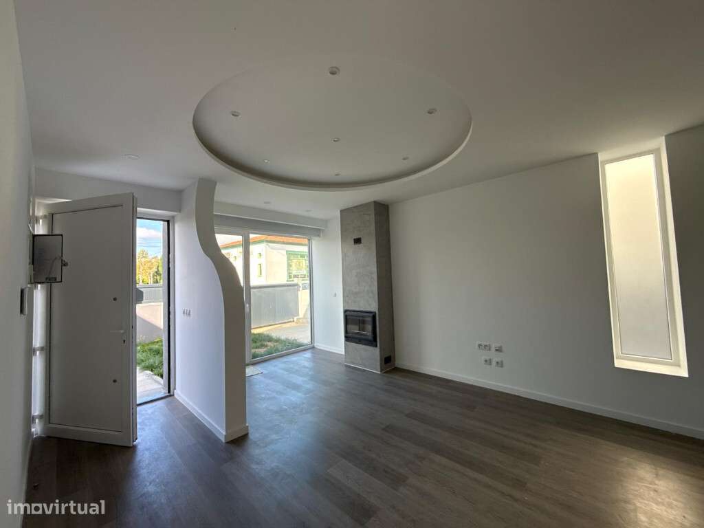 Moradia Geminada M4 com garagem em zona de  Agueda - Grande imagem: 5/19