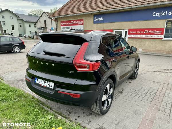 Volvo XC 40 T5 AWD Momentum - 5