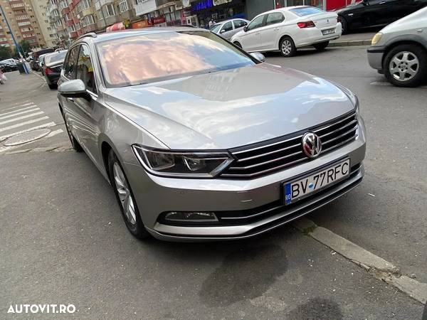 Volkswagen Passat 2.0 TDI Comfortline - 1