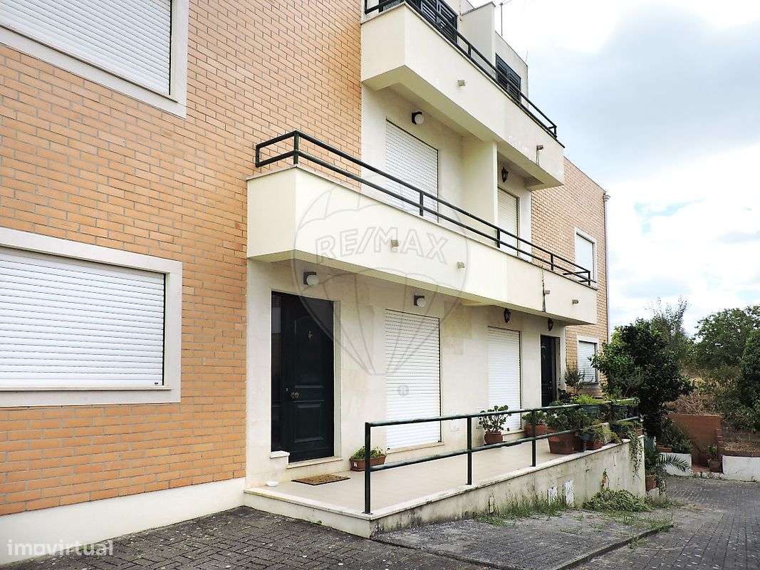 Moradia T3 para venda - Grande imagem: 2/45