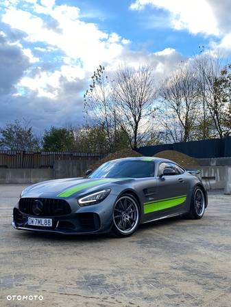 Mercedes-Benz AMG GT - 5