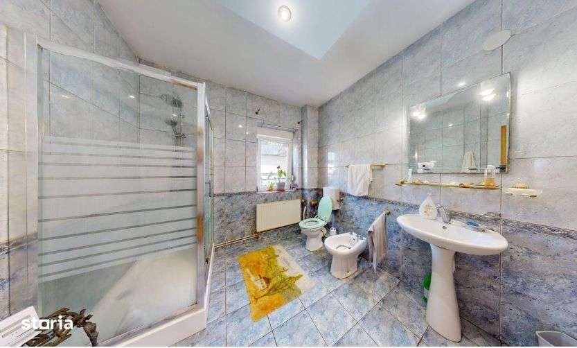 Casă individuală de vânzare – 315 mp, 6 camere - Zonă premium - Imagine principală: 4/10