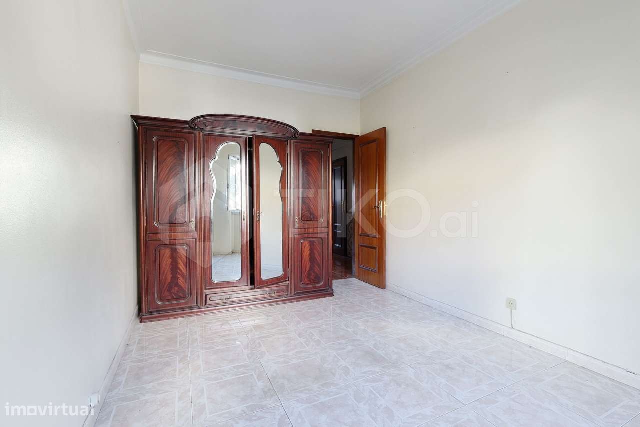 APARTAMENTO T2 na Venteira-Amadora | Excelente localização-12