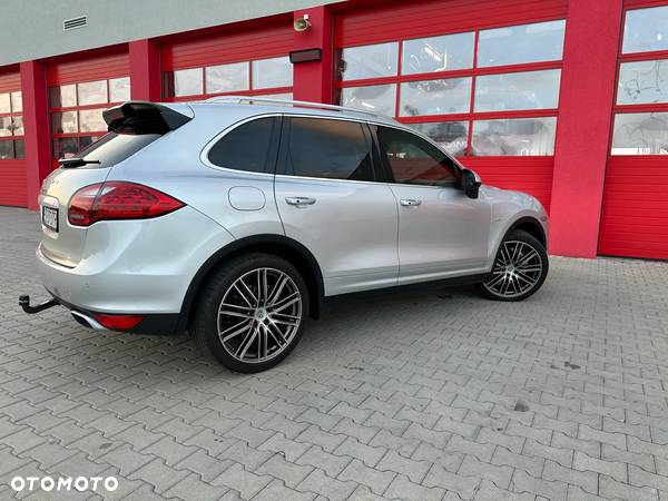 Porsche Cayenne Diesel - 5