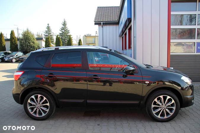 Nissan Qashqai 1.5 dCi TEKNA+ - 6