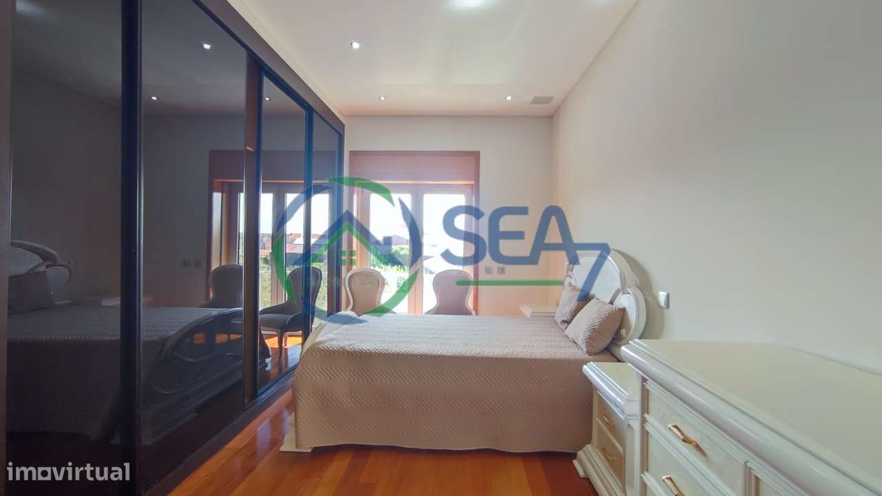 Apartamento T4 I Piscina I Centro, Póvoa de Varzim-17