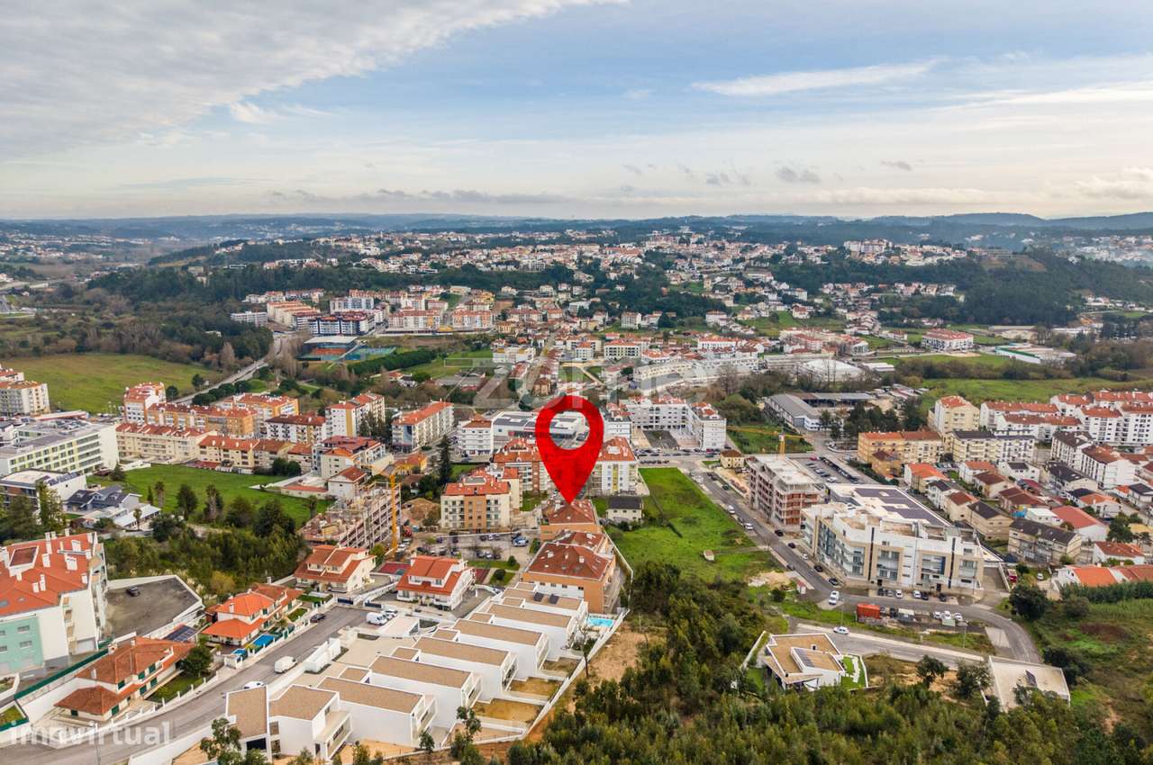 Apartamento T2 no Edifício Eden - Leiria-53