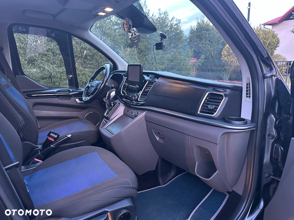 Ford Tourneo Custom 2.0 EcoBlue L1 Titanium SelectShift - 10