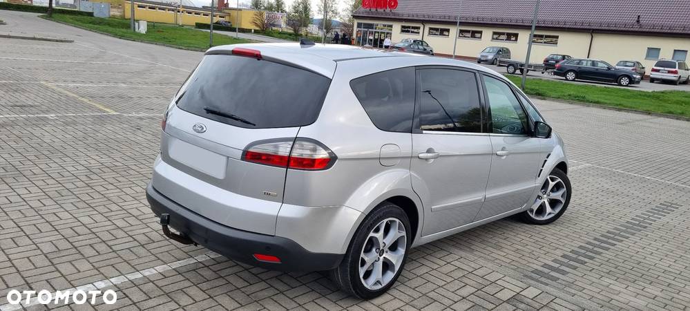 Ford S-Max 2.0 TDCi Titanium - 4