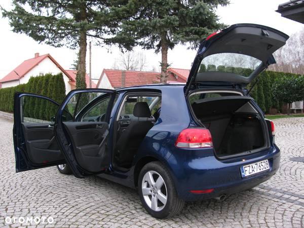 Volkswagen Golf 1.6 TDI BlueMotion Technology Trendline - 13