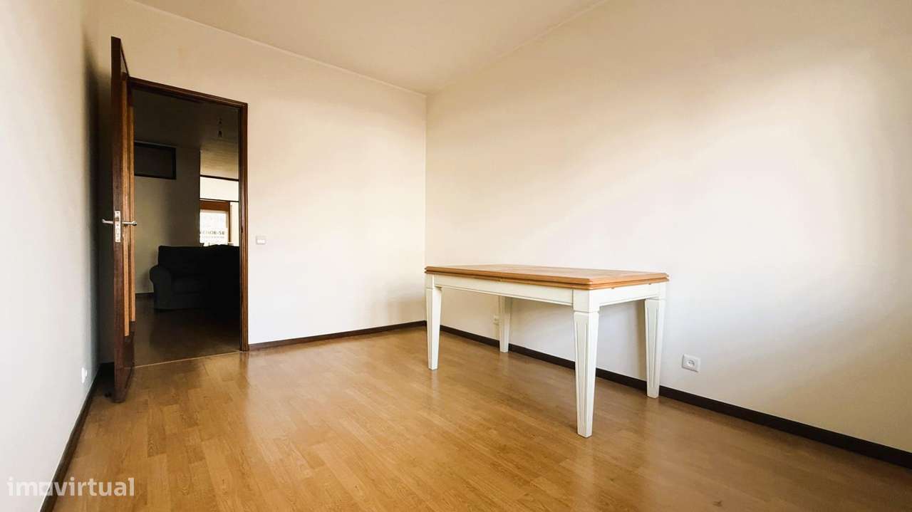 Apartamento T1+2 (Centro Póvoa de Varzim)-6