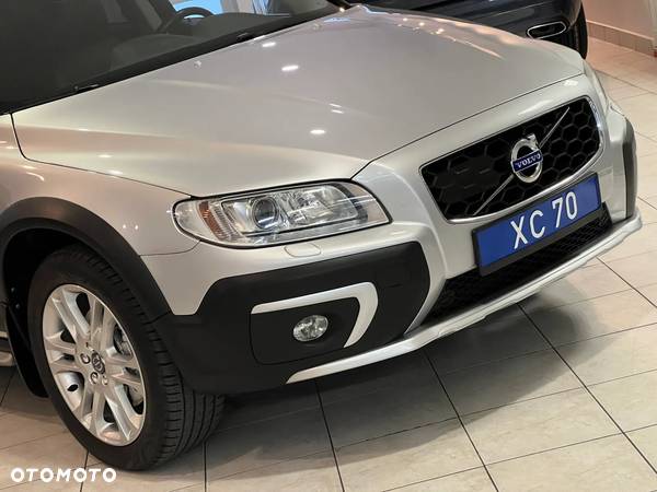 Volvo XC 70 - 34