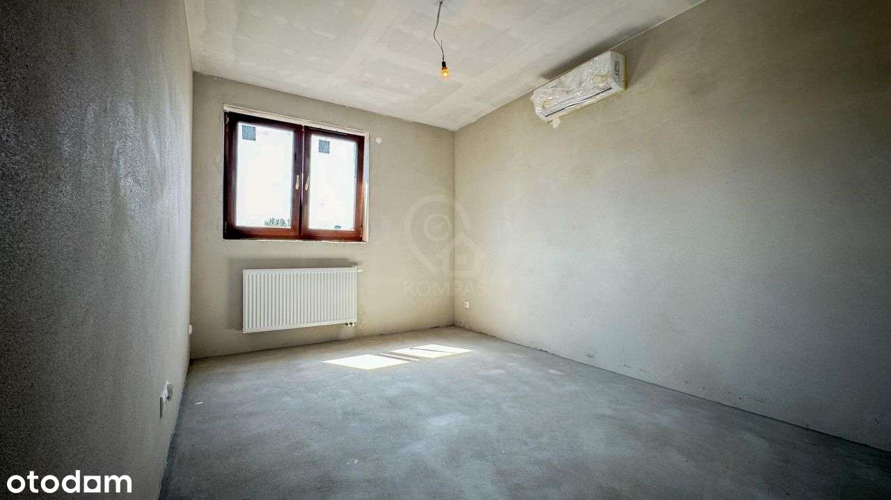 Przestronny szereg z ogrodem do własnej aranżacji!-9