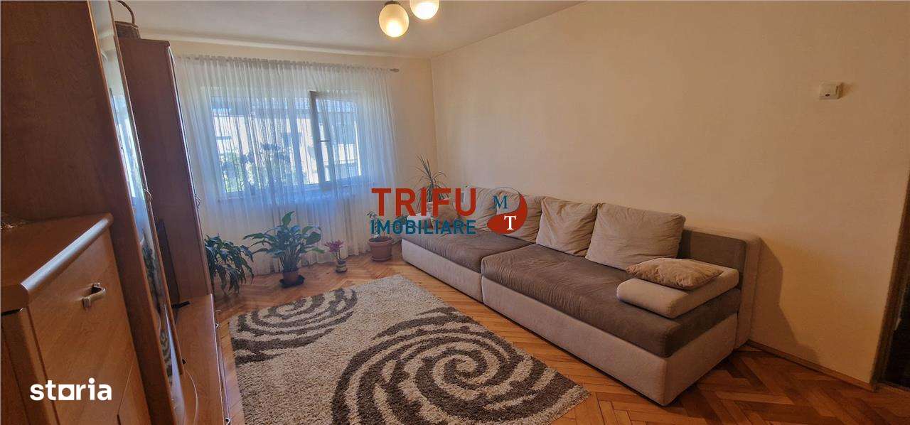 Apartament Spațios cu Balcon Închis și Parcare – Zona Cetate - Imagine principală: 2/13