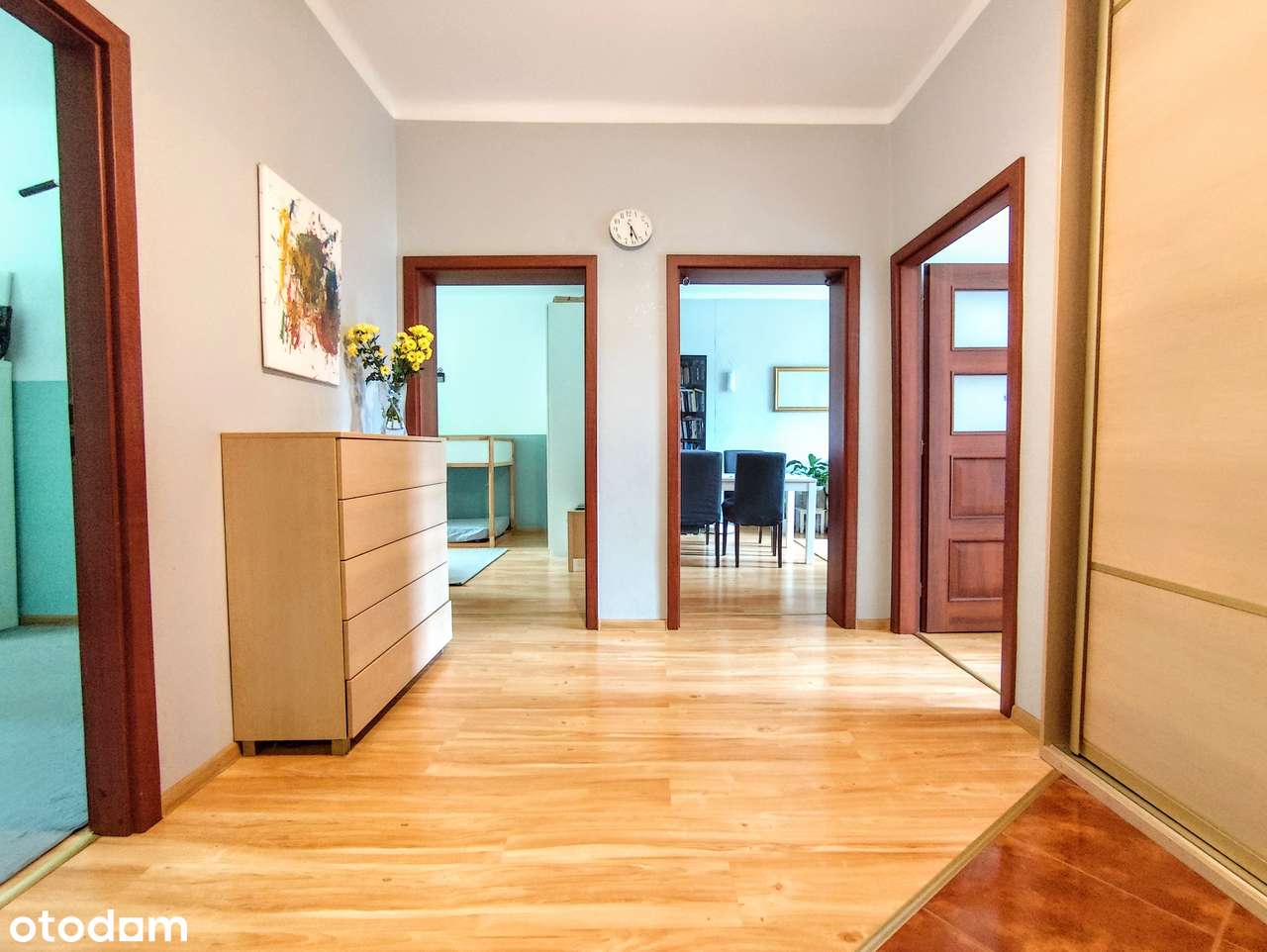 Komfortowe mieszkanie 4-pokojowe z balkonem – świetna lokalizacja!-12