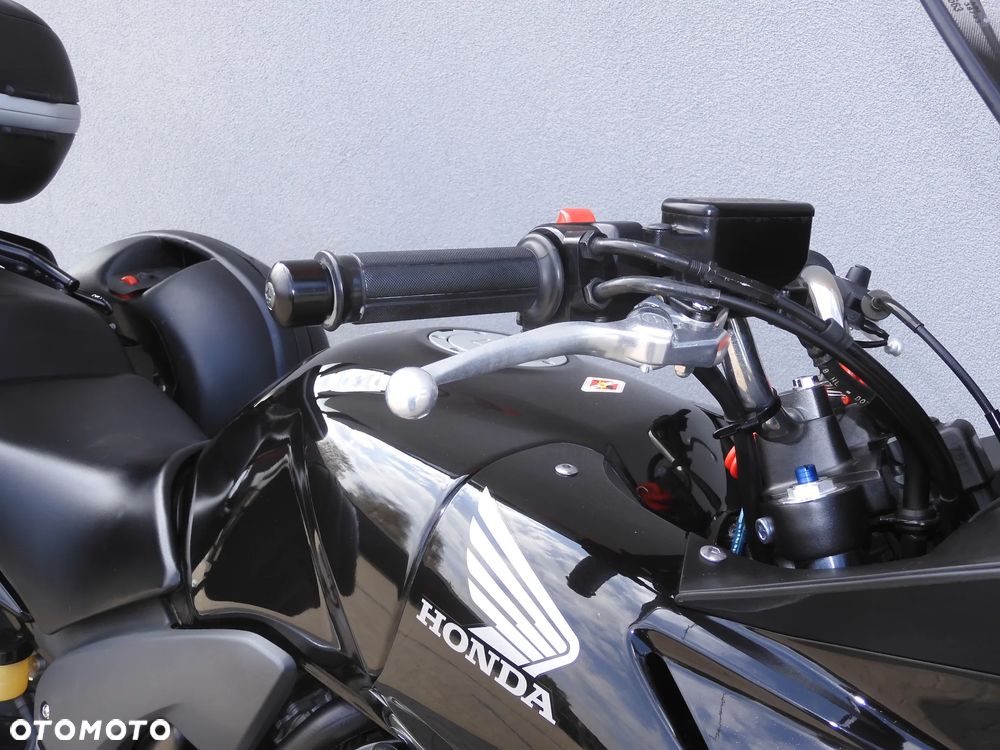 600#ABS#2009#Jedyna Taka#...