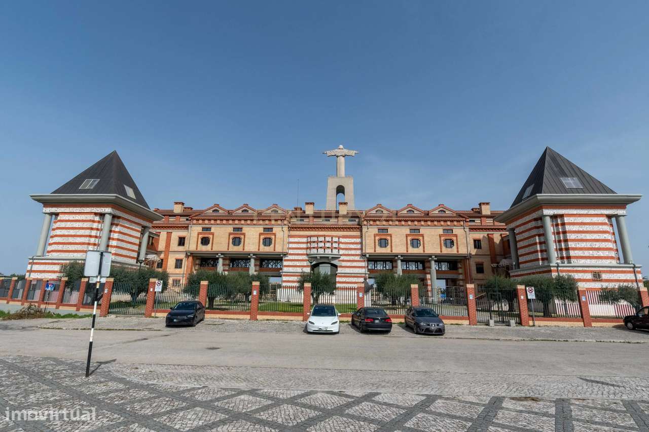 Oportunidade - T1 em Almada-20