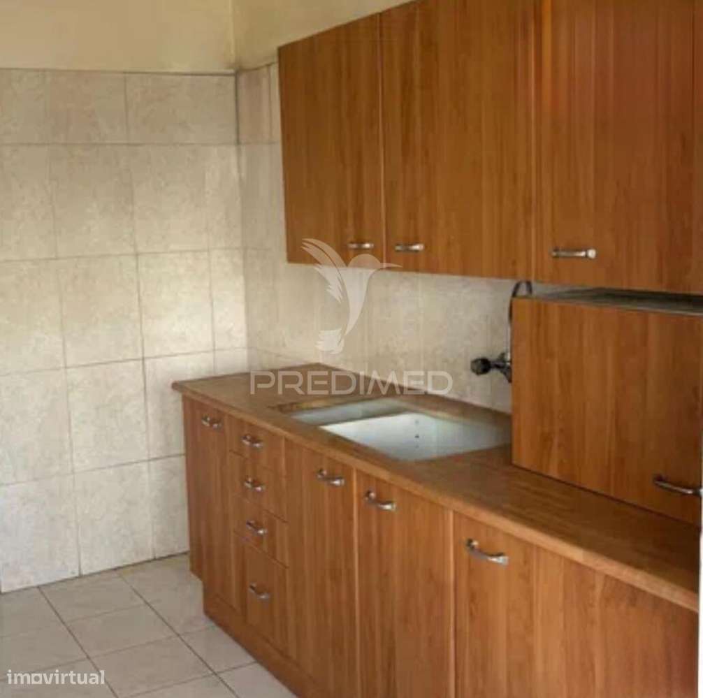 Apartamento T2 em Oeiras – Com Varanda, Arrecadação e Excelente Loc... - Grande imagem: 4/38