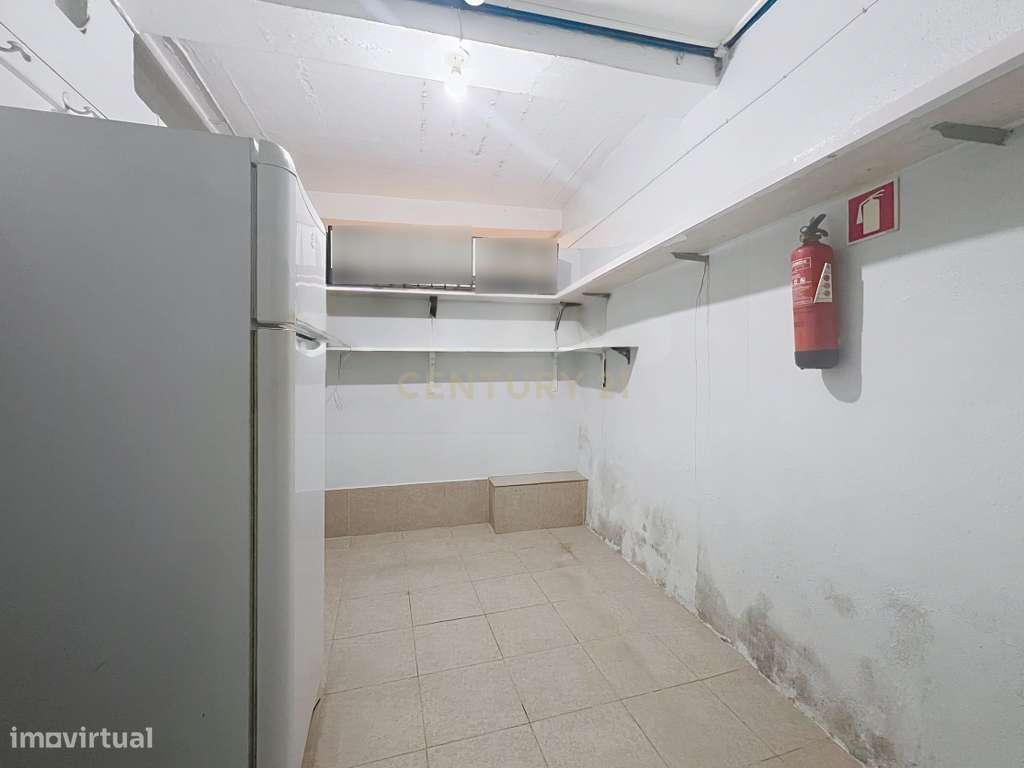 Moradia, 83 m², Ribeira Grande (Matriz)-30