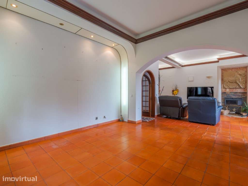 Moradia de Luxo Única em Oeiras | Piscina Interior Climatizada | Te...-12